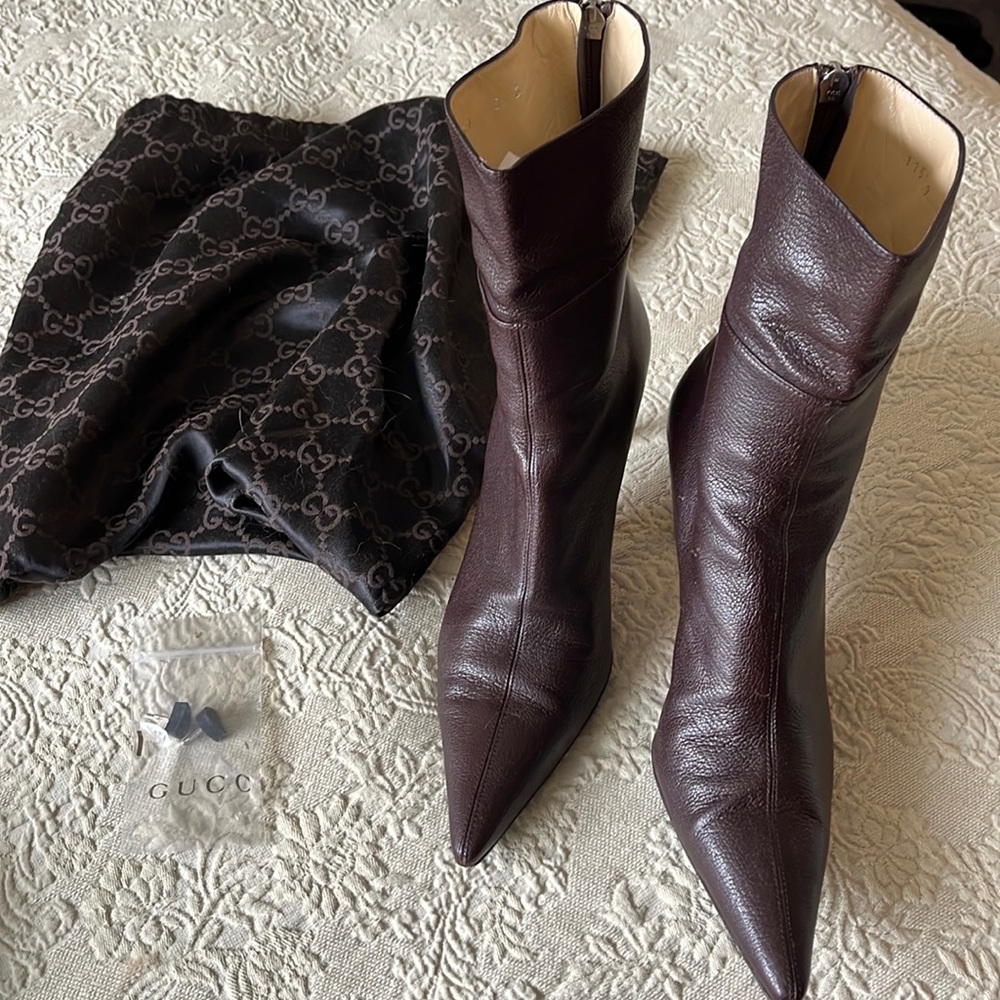Authentic Gorgeous Dark Brown Leather Gucci Boots
